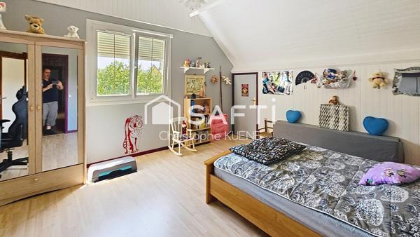 belle maison 193m2+garage sur terrain 1193m2