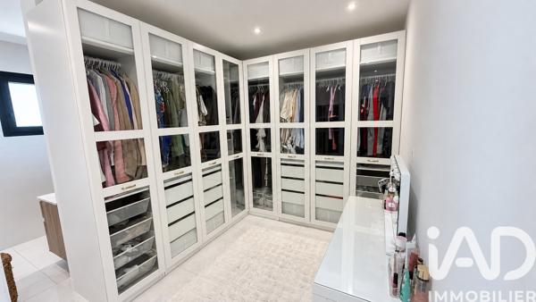 Maison à vendre 6 pièces 186 m² Bourg-Saint-Andéol