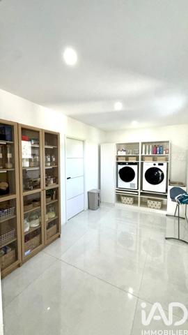 Maison à vendre 6 pièces 186 m² Bourg-Saint-Andéol