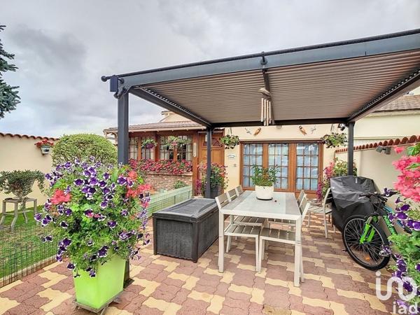 Maison 5 pièces de 97 m² à Vivonne (86370)