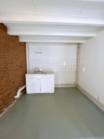 Appartement / plateau en centre ville a rénover