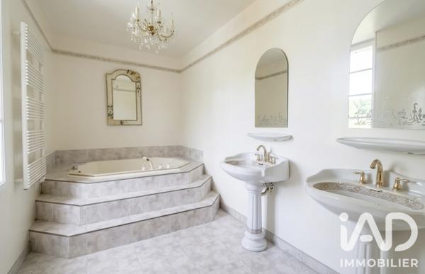 Maison à vendre 15 pièces 450 m² Cadalen