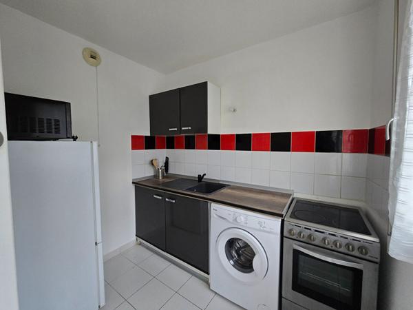 Appartement Provins 35 m2 avec terrasse + parking