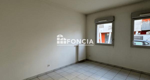 À vendre Studio 26.71 m² - Meyzieu 69330