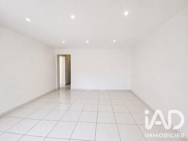 Appartement à vendre 3 pièces 56,03 m² Fréjus
