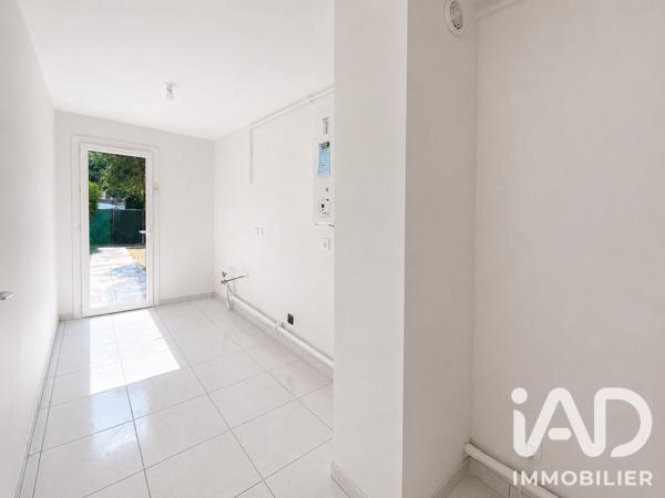 Appartement à vendre 3 pièces 56,03 m² Fréjus