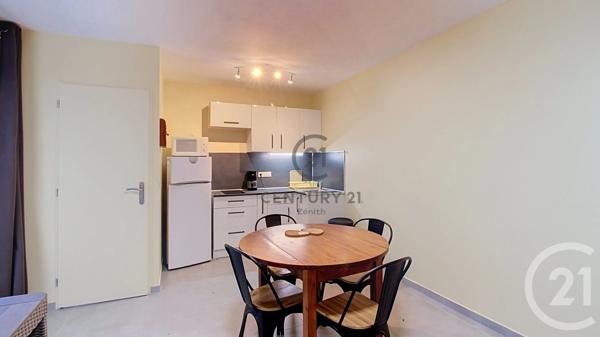 Maison à vendre  6 pièces - 86,66 m 2   LEUCATE  - 11