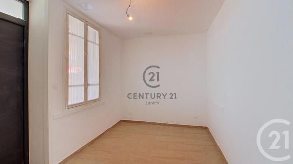 Maison à vendre  6 pièces - 86,66 m 2   LEUCATE  - 11