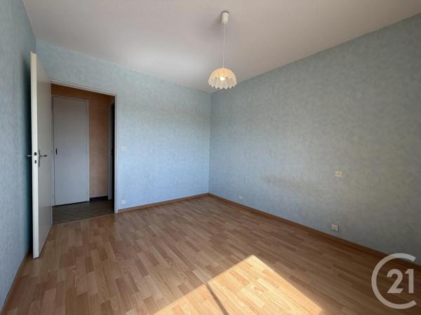 Appartement T2 à vendre  2 pièces - 46,81 m 2   RODEZ  - 12