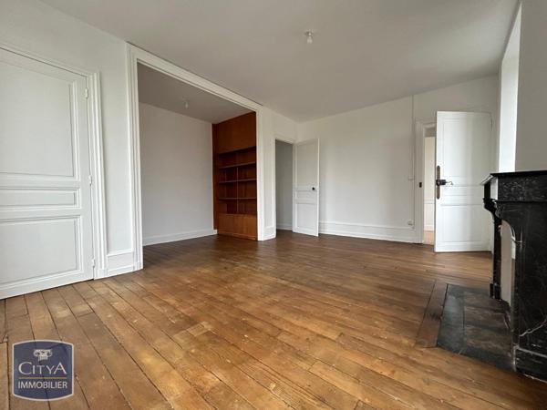 Appartement à louer 4 pièces 112.61m²