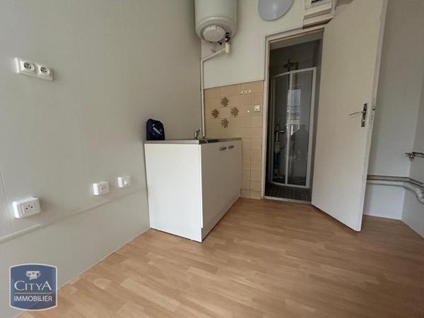 Appartement à louer 4 pièces 112.61m²