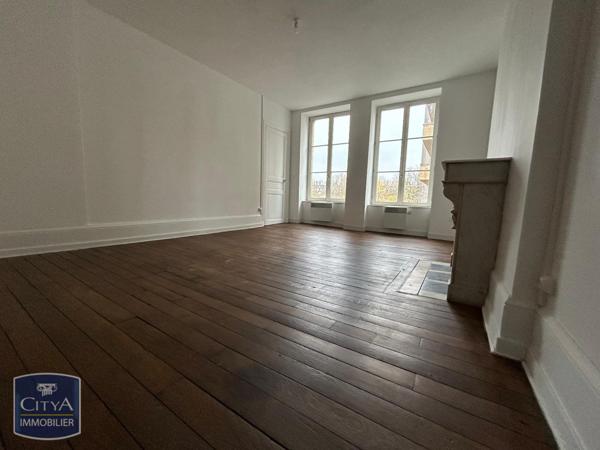 Appartement à louer 4 pièces 112.61m²