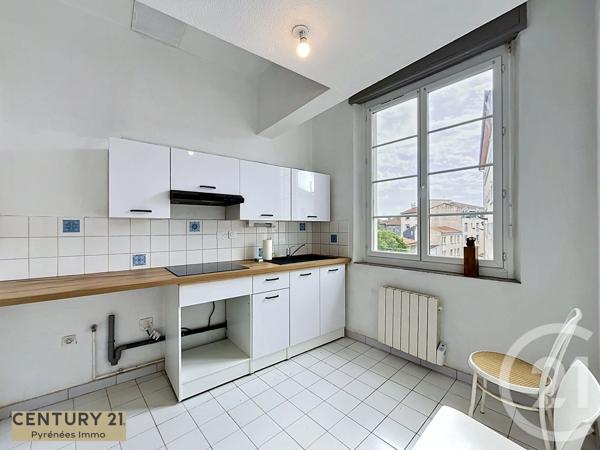 Appartement à vendre  5 pièces - 94,68 m 2   ST GAUDENS  - 31
