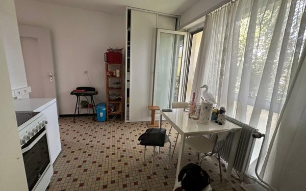Appartement à vendre    2 pièces • 59,77 m2 Mulhouse