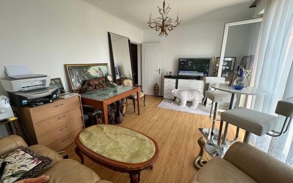 Appartement à vendre    2 pièces • 59,77 m2 Mulhouse