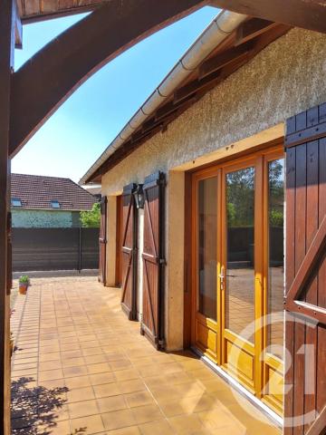 Maison à vendre  6 pièces - 160 m 2   VAYRAC  - 46