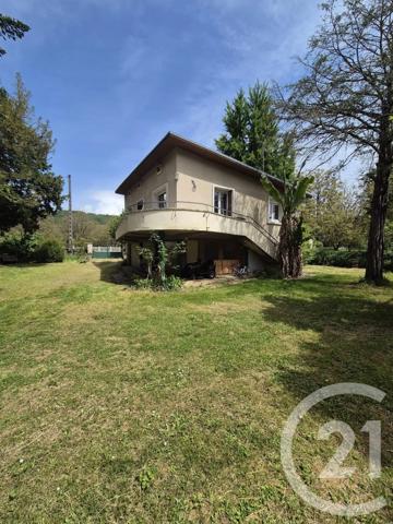 Maison à vendre  6 pièces - 160 m 2   VAYRAC  - 46