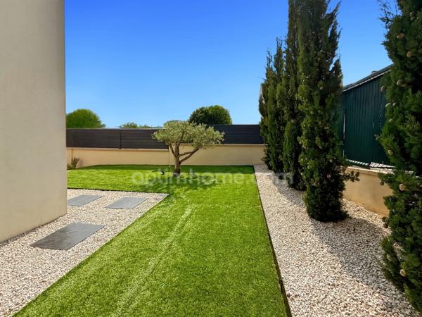 DOMONT (95) A 25 MINUTES DE PARIS - MAISON FAMILIALE AVEC PISCINE 4 CHAMBRES • 160 m² 750 000 €