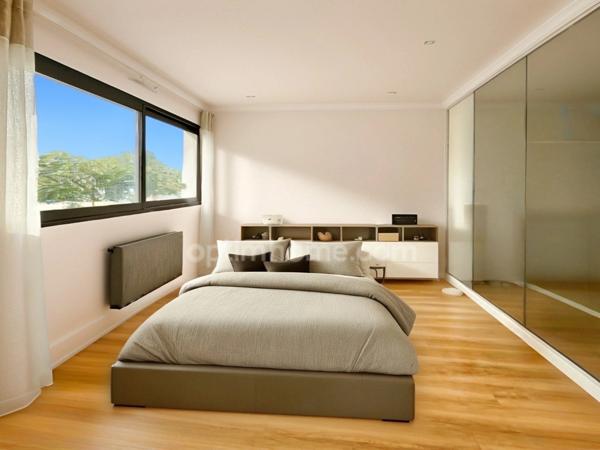 DOMONT (95) A 25 MINUTES DE PARIS - MAISON FAMILIALE AVEC PISCINE 4 CHAMBRES • 160 m² 750 000 €