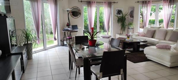 Achat - Maison Les Herbiers 85500 7 pièces 168 m 2 1479 m 2