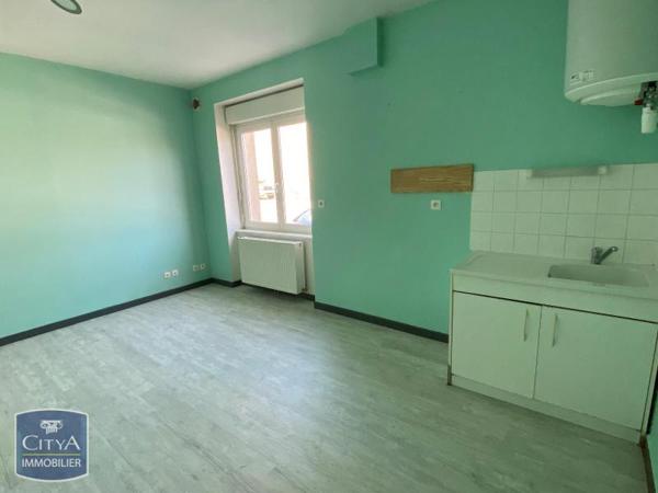 Appartement à louer 2 pièces 38.74m² Saint-Romain-Lachalm (43620)