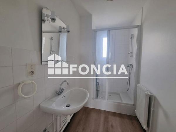 Location Appartement 3 pièces 57.34 m² - 15 RUE DES SAGNIERES- Gap. 05000