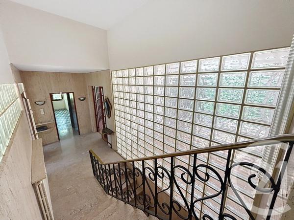 Maison à vendre  8 pièces - 245 m 2   MONTPELLIER  - 34