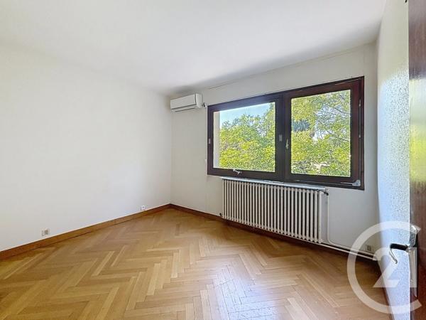 Maison à vendre  8 pièces - 245 m 2   MONTPELLIER  - 34