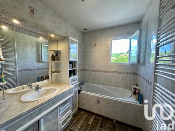 Maison à vendre 5 pièces 135 m² Fontevraud-l'Abbaye