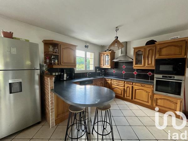 Maison à vendre 5 pièces 135 m² Fontevraud-l'Abbaye