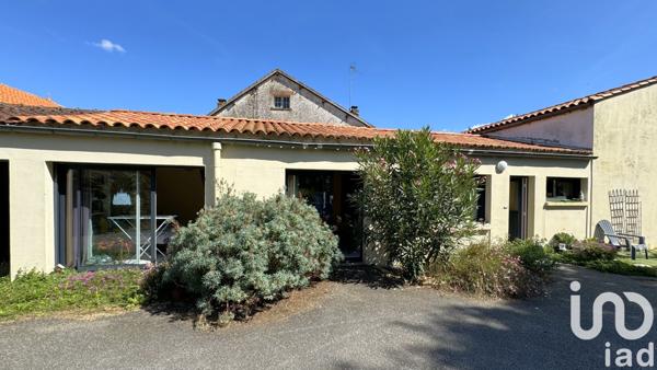Immeuble à vendre 265 m² Fontenay-le-Comte
