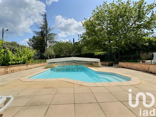 Maison 5 pièces de 140 m² à Venelles (13770)