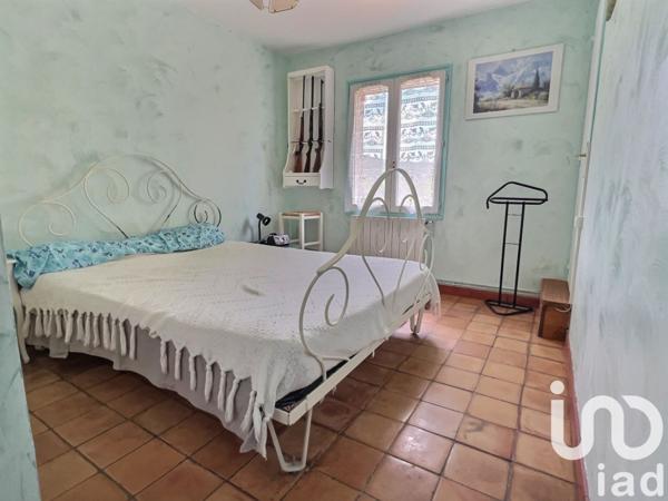 Maison 5 pièces de 140 m² à Venelles (13770)