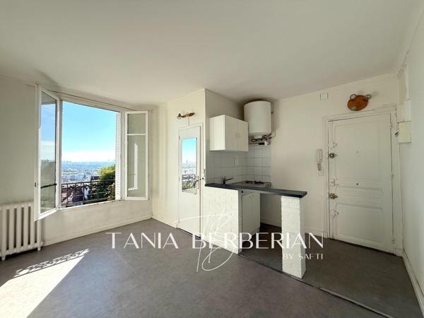 Studio - 16m2 - Proche Transports - Vue Paris