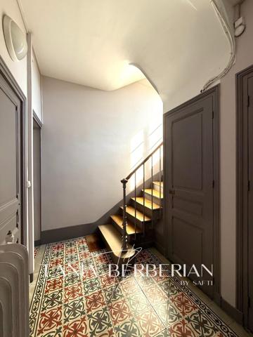 Studio - 16m2 - Proche Transports - Vue Paris