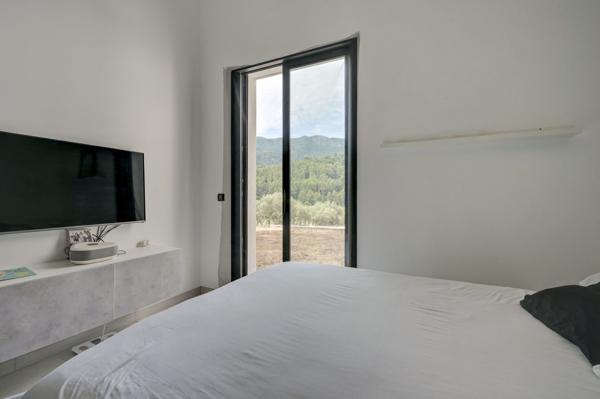 Vente Maison de luxe Aix-en-Provence 5 Pièces 170 m²