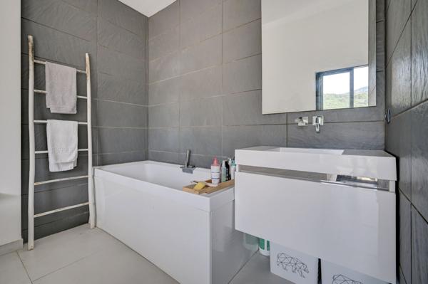 Vente Maison de luxe Aix-en-Provence 5 Pièces 170 m²