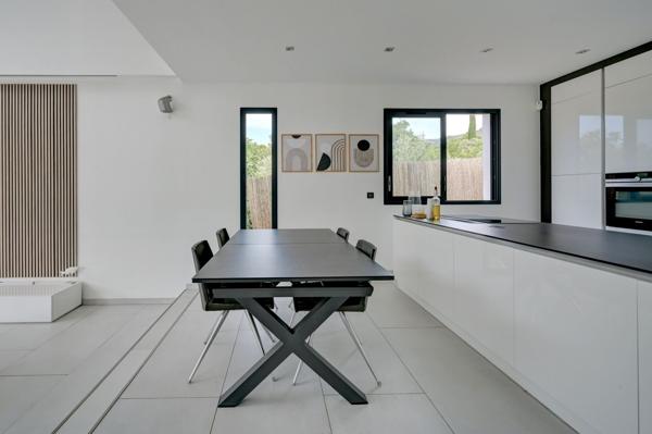 Vente Maison de luxe Aix-en-Provence 5 Pièces 170 m²