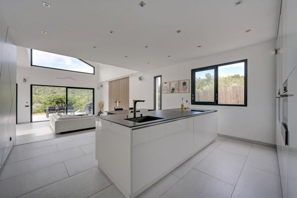 Vente Maison de luxe Aix-en-Provence 5 Pièces 170 m²