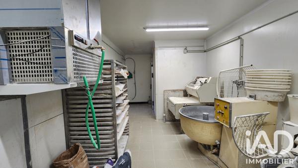 Boutique/Local commercial à vendre 109 m² Creysse