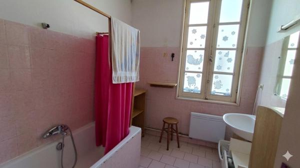 Centre ville, 115 m², grenier, jardin clos