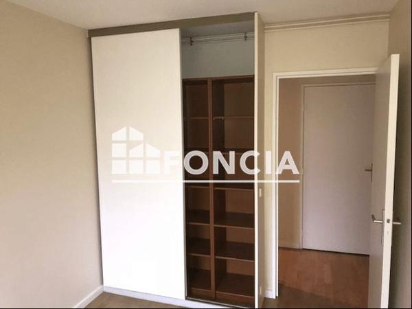 Location Appartement 3 pièces 63 m² - 16 A 20 RUE DU COMMANDANT L'HERMINIER L'hay-les-roses 94240