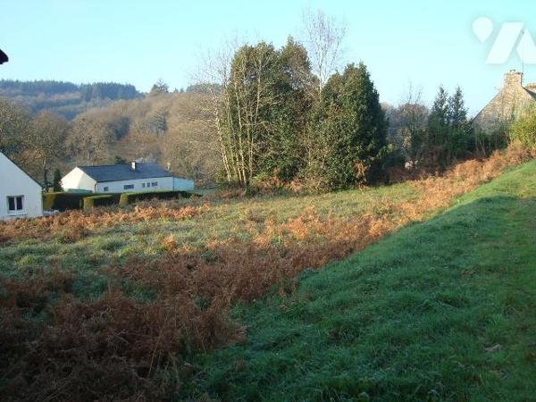 Terrain à bâtir à vendre à CLEGUEREC (56480), Morbihan (56), à seulement quelques km de PONTIVY...