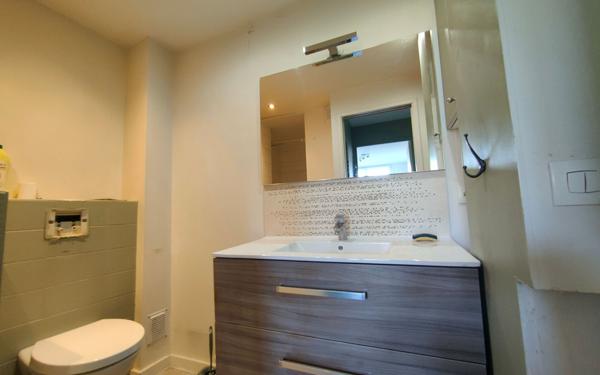 Appartement à louer    4 pièces • 81,78 m2 Grenoble