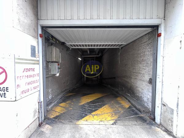 Parking à louer Bayonne : 75€ - AJP Horizons Capbreton