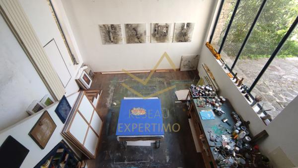 Mormoiron (84570) Maison ancienne en pierre avec Atelier d'artiste et vue exceptionnelle au calme avec terrain de 2987m2