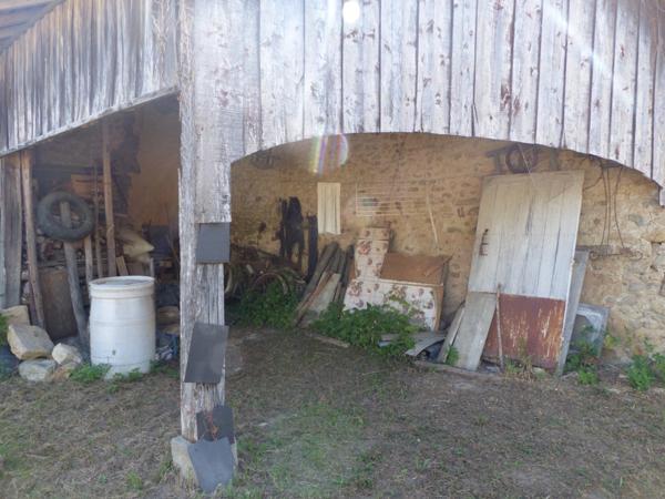 Maison à vendre 2 pièces LOUIN (79) Terrain 870 m²