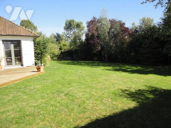 A vendre à LA CHAPELLE D'ARMENTIERES dans le NORD (59)- Dans un environnement calme et recherch...
