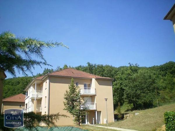 Appartement à louer 2 pièces 48.51m² Figeac (46100)