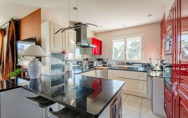 Vente Villa de caractère avec piscine Le grau-d'agde   